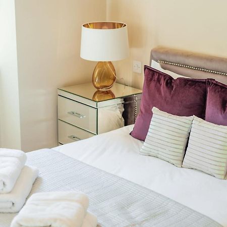 Stunning 3-Bedroom In The Heart Of London With Parking-Hosted By Sweetstay Exteriör bild