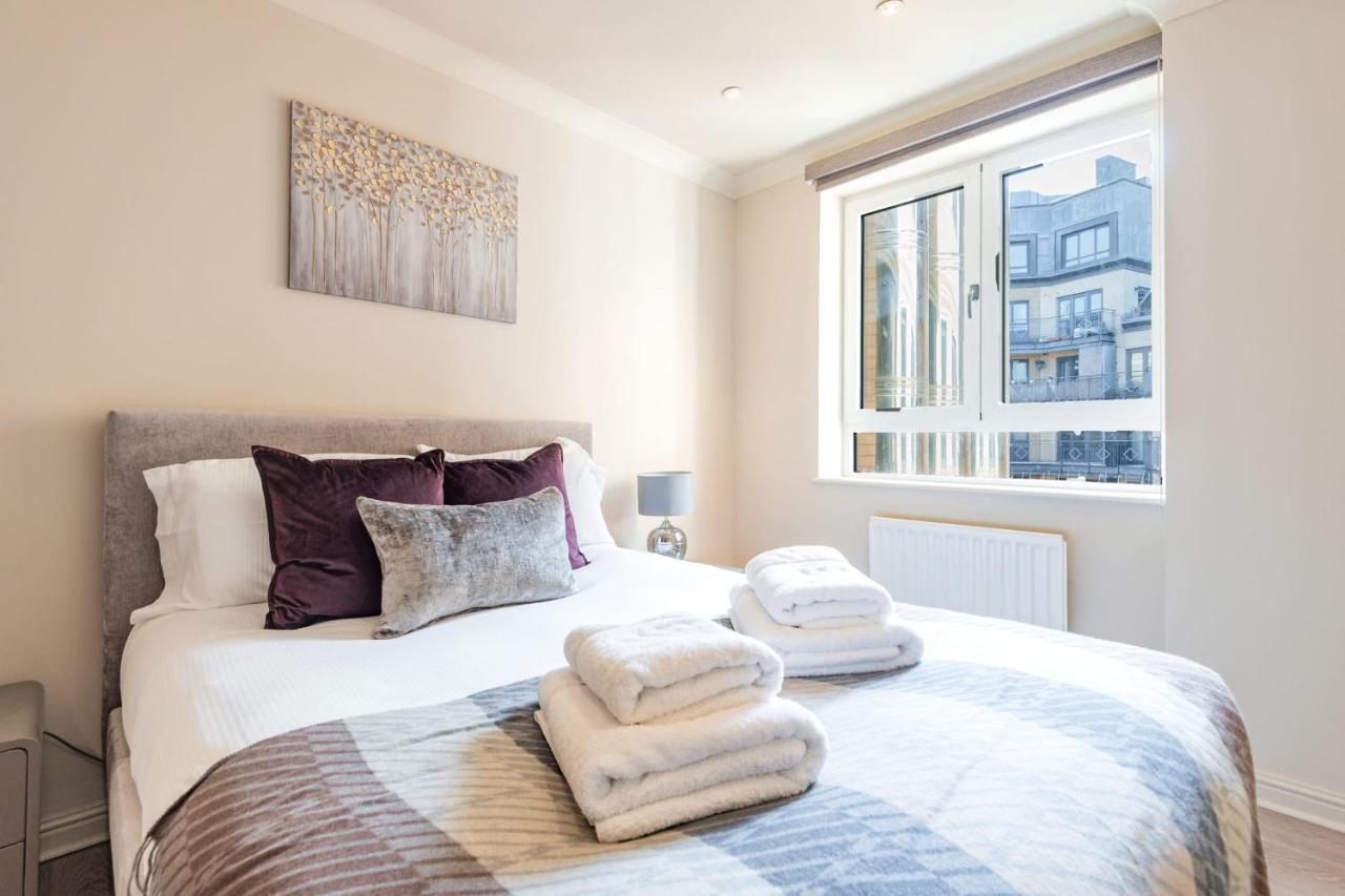 Stunning 3-Bedroom In The Heart Of London With Parking-Hosted By Sweetstay Exteriör bild